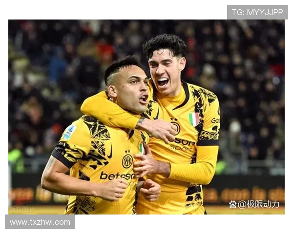 意甲二月最佳三人角逐战正酣时